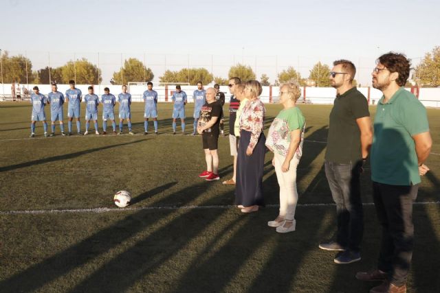 El Algar rinde homenaje a Andrés Noguera en el encuentro disputado contra la Deportiva Minerva