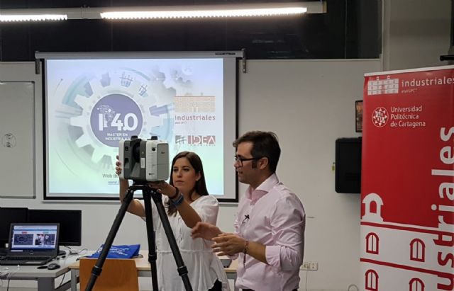 Alumnos del Máster en Industria 4.0 prueban en primicia un potente láser para escaneado 3D