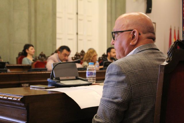 Manuel Padín: 'Si le quedaba algo de dignidad a la política cartagenera, hoy la ha perdido en este pleno inútil'