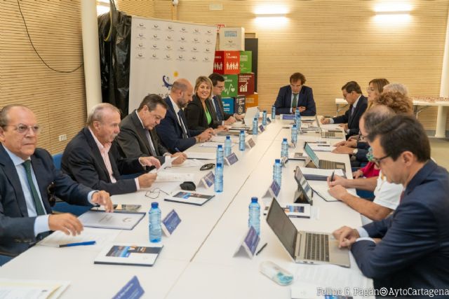 El Ayuntamiento acelerará licencias a la Ciudad del Transporte de la ZAL, que ya tiene terrenos cedidos por el Puerto