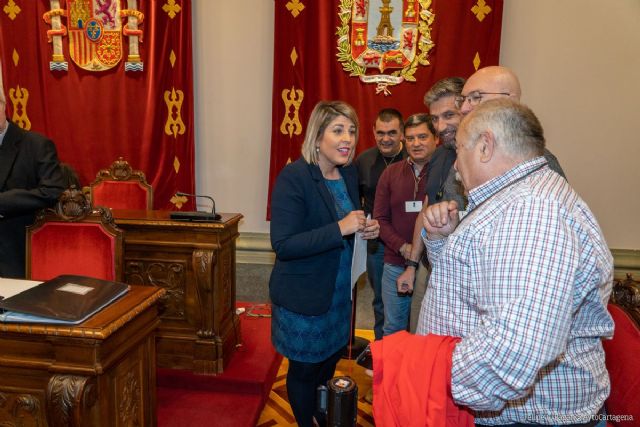 El Pleno muestra su apoyo unánime a los trabajadores y empresas auxiliares de SABIC