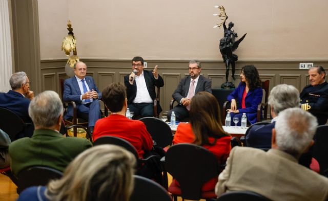 Cartagena reclama reforzar la atracción del talento en el sector de los submarinos