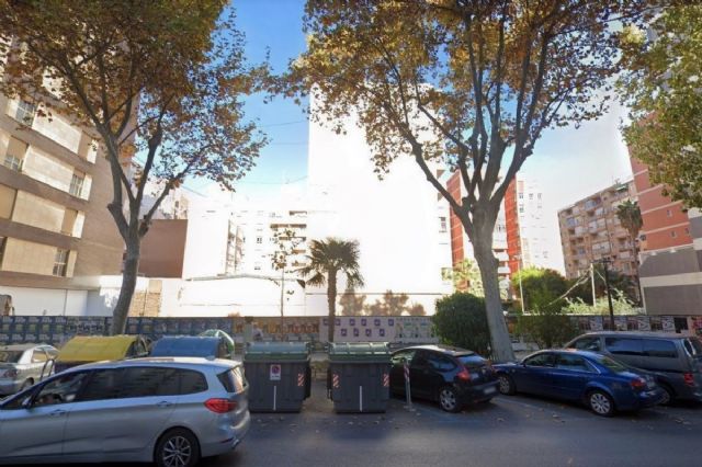 Urbanismo autoriza la construcción de un edificio de 10 plantas en un solar del Paseo Alfonso XIII