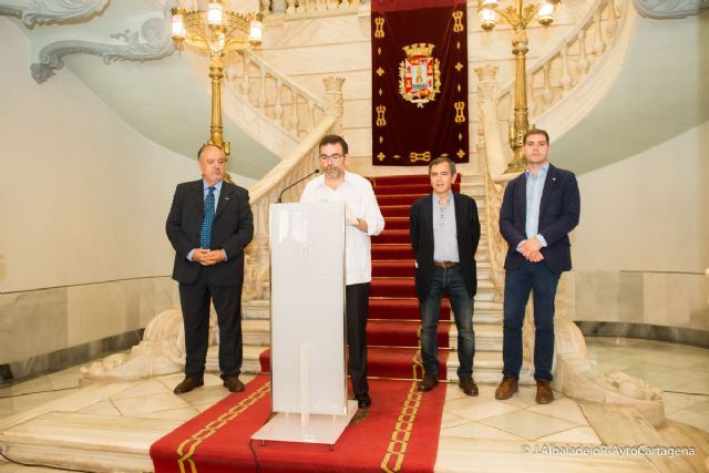 MC lamenta la desidia del Gobierno municipal y que la administración regional vuelva a desoír a Cartagena al no reconocer la figura del cartagenero Isaac Peral