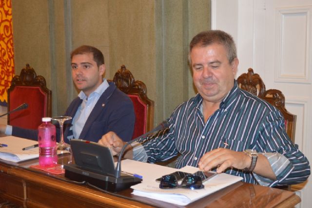 El Pleno acuerda una reprobación histórica a los responsables políticos del PP por el sobrecoste del Auditorio El Batel