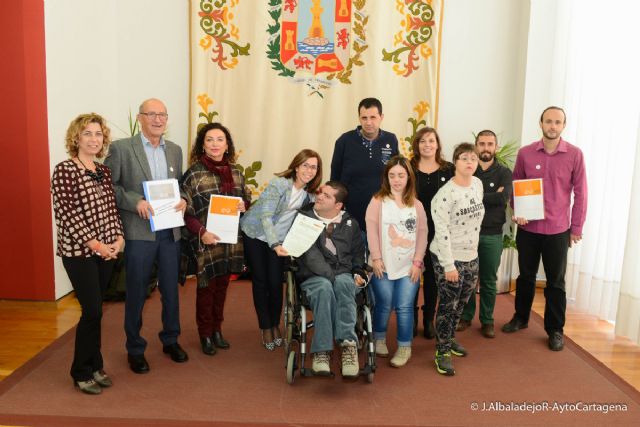 Ayuntamiento y Fundacion SOI suscriben un convenio para crear una red de hoteles accesibles