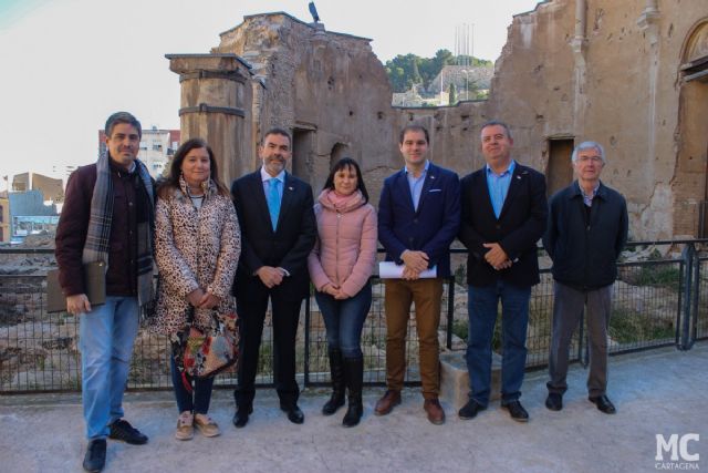 MC rechaza el 'desprecio y la desidia' del Obispado y el Gobierno socialista con la Catedral de Cartagena