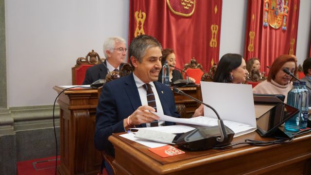 Giménez Gallo evidencia en el Pleno la falta de proyecto del PP y Arroyo para Cartagena