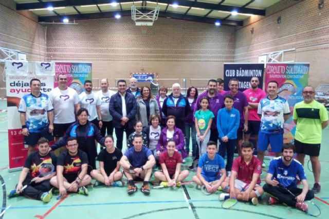 El Club Bádmiton Cartagena se solidariza con los enfermos de Crohn y Colitis Ulcerosa
