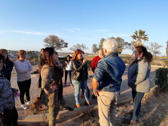 Podemos acompaña a los vecinos en la ruta de los parques abandonados de los Barreros