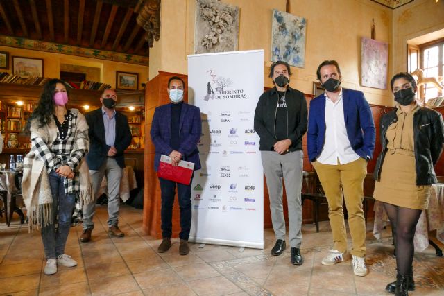 La película ´Laberinto de Sombras´ concluye su grabación en la finca cartagenera de Villa Esperanza