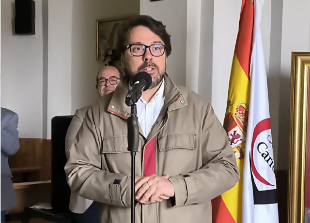 Más de cuatrocientas personas se suman a apoyar la restauración de la ermita de los Santos Médicos