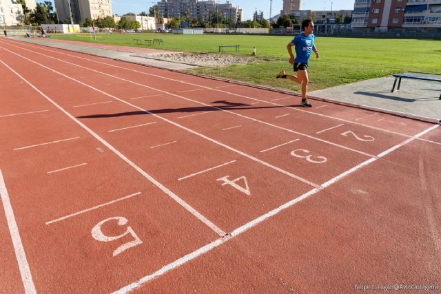 El Ayuntamiento adjudica el retopping de la Pista de Atletismo de Cartagena