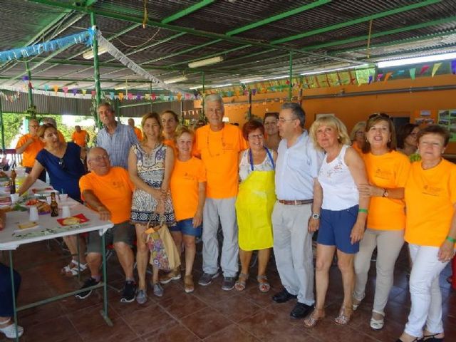 El Programa Senderismo Senior cierra su edicion de 2017 con una convivencia