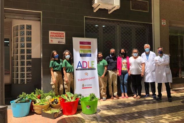 El Huerto Ecológico del Centro Juvenil de Canteras destina sus frutos a comedores sociales