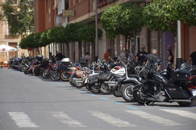 Más de 300 motoristas participan en el Primer MotoAlmuerzo Solidario 'VILLA DE CALASPARRA'
