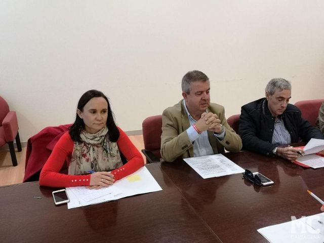 MC: Castejón intenta ´convencer´ a los empleados municipales para que avalen su desprecio a los procedimientos