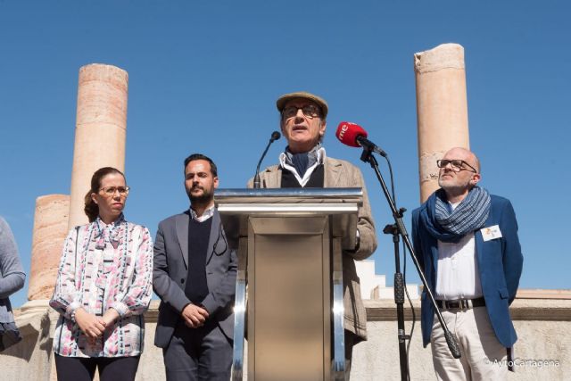 El actor Eusebio Lazaro conciencia del valor de las artes escenicas en el Dia Mundial del Teatro