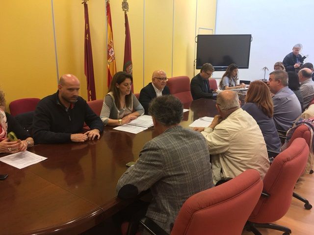 Cs apoya la suspensión del Pleno tras no presentar el Gobierno en Comisión de Hacienda los informes que avalan las cuentas