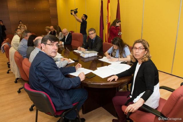 Retirados los presupuestos para incorporar otros informes no preceptivos que avalan su tramitacion