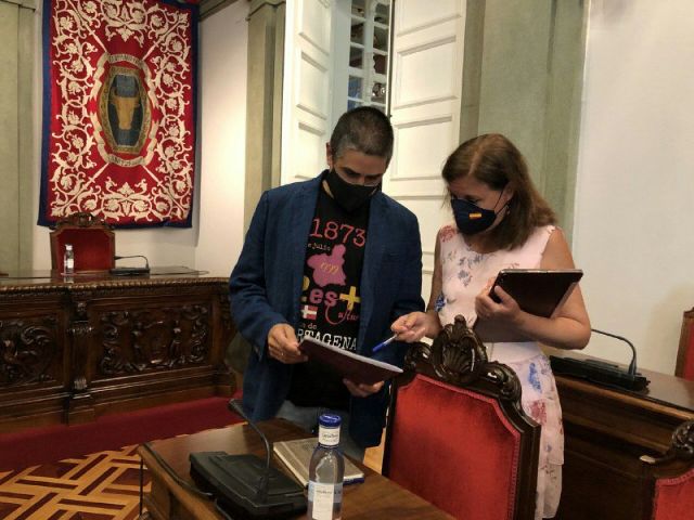 MC: Arroyo ´doblega´ a Castejón y le quita casi medio millón de euros de su presupuesto comprometido para el avance del Plan General