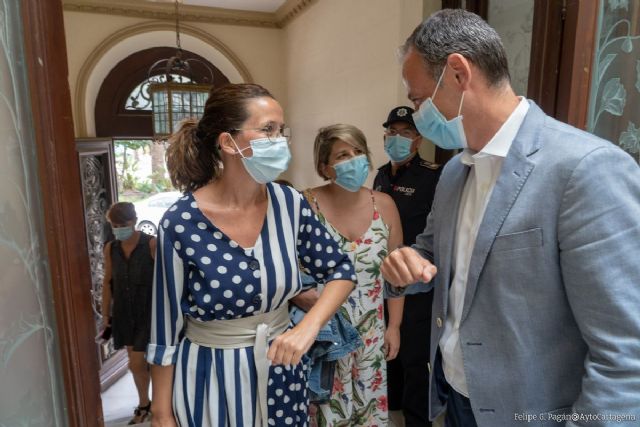 El Ayuntamiento pide instalaciones militares para garantizar la cuarentena de los inmigrantes