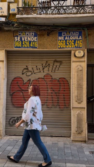 MC: El modelo de Arroyo para el comercio pasa por premios simbólicos, escaparatismo y una aplicación sin impacto