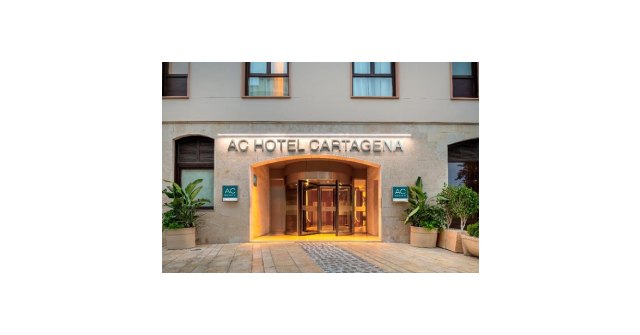 AC Hotel Cartagena celebra su inauguración oficial con un acto institucional que reunió a autoridades regionales y locales