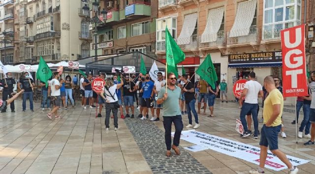 'Ante el desprecio del Gobierno, MC muestra su apoyo a los trabajadores sometidos al despotismo de Arroyo'