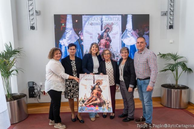 Alumbres celebra esta Semana Santa el 25 aniversario de la llegada de su Virgen desde el poblado de Refinería
