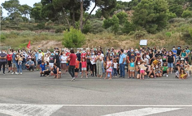 Los vecinos del barrio de la Concepción apuestan todo al martes para salvar la pinada Cuatro Picos