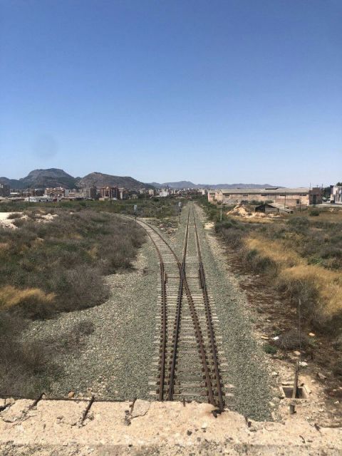 MC: San Esteban y el Gobierno estatal acorralan y aíslan Cartagena mientras el Ejecutivo local aplaude y calla