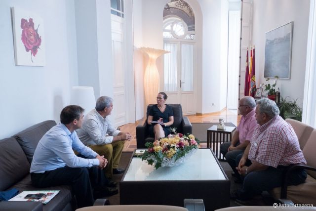 Castejón: 'No vamos a permitir chantajes de ningún partido político con nuestros agricultores'