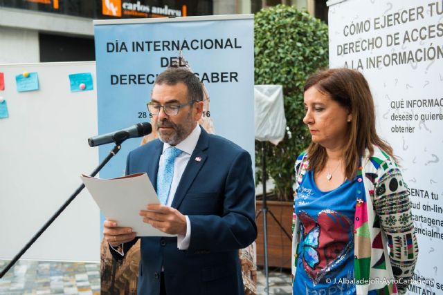 El Ayuntamiento defiende la información accesible y transparente en el Día del Derecho a Saber