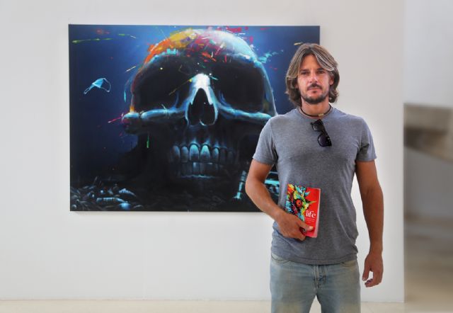 Goyo 203 expone en Cartagena 'Life', un canto a la vida y un grito de color en defensa del medio ambiente y de los animales en peligro de extinción