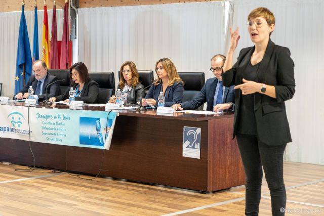 APANDA cumple 40 años luchando contra la sordera de los niños