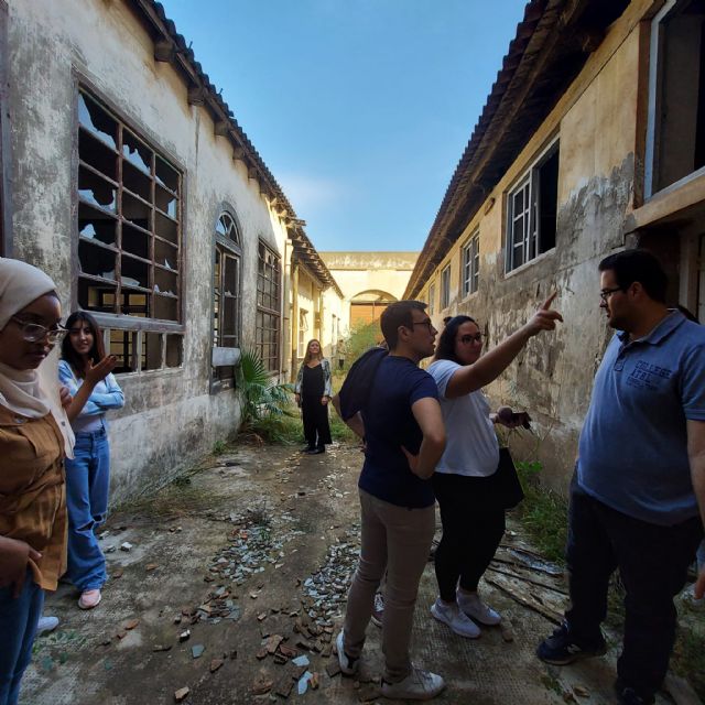La próxima promoción de arquitectos de la UPCT proyecta dar vida cultural a La Maquinista de Levante