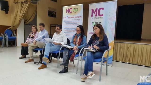 MC recoge las propuestas de los vecinos de El Plan para aunar sinergias ante el bloqueo socialista en la diputación