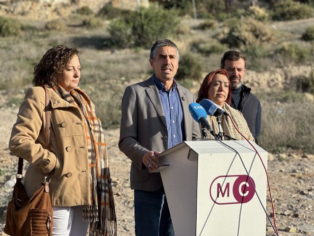 MC: El modelo cutre de Arroyo: parking a un euro en el Monte Sacro con el dinero de la excavación