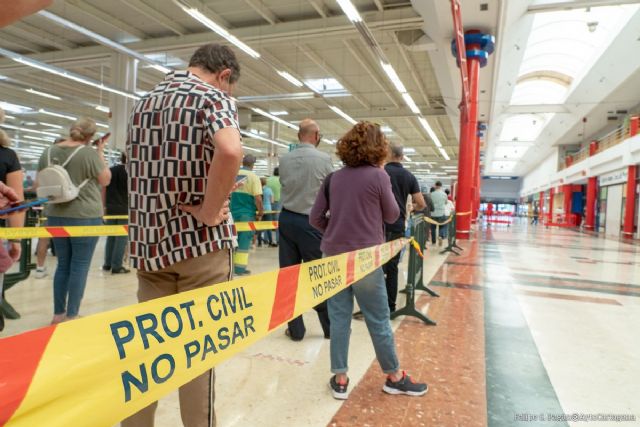 Salud vacunará esta semana a 11.400 personas en el centro La Rambla