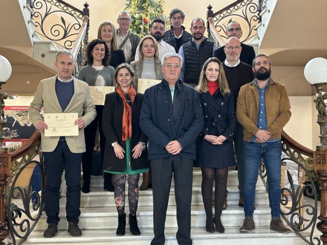 Dieciséis empresas de la comunidad portuaria se suman al registro EMAS