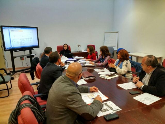 La Mesa de Contratacion adjudica el contrato para el diagnostico de la estructura de puestos de trabajo del Ayuntamiento