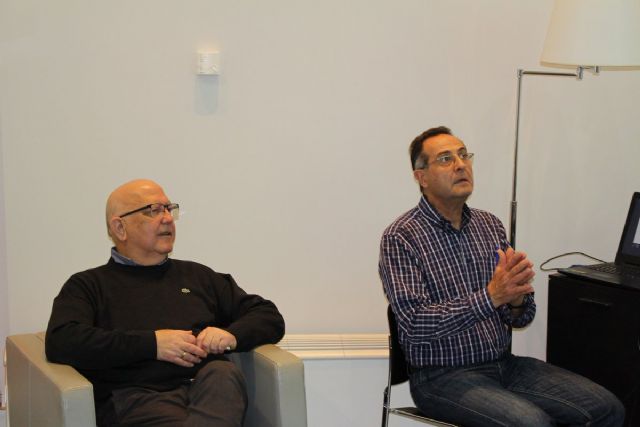 Ciudadanos recibe a Vía Libre y recrimina al Gobierno no haber puesto en marcha la Oficina del Peatón y la Bicicleta