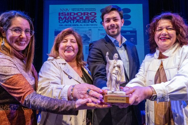 El Certamen Nacional de Teatro Aficionado Isidoro Máiquez se retoma este martes en el Luzzy tras el apagón eléctrico