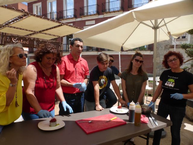 El Ayuntamiento de Cartagena y la Asociación Columbares ponen en valor la pesca artesanal