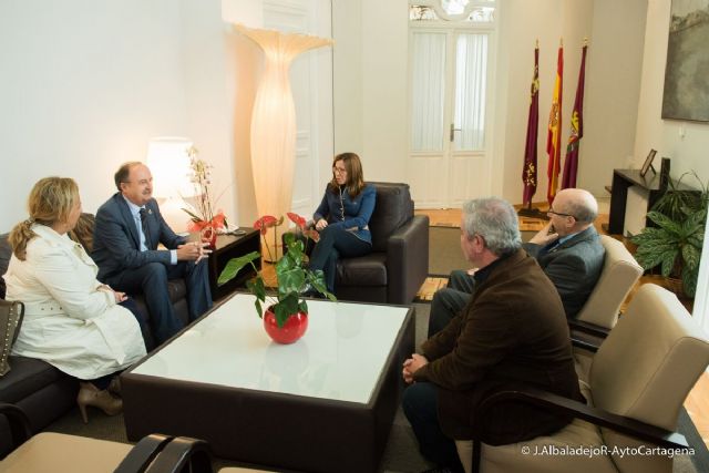Cartagena Avanza se presenta a la alcaldesa