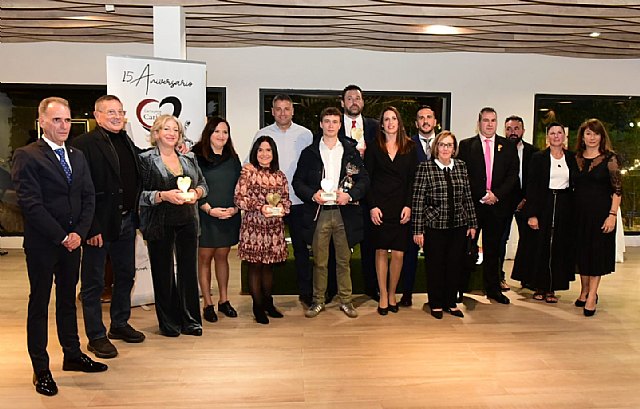 Entregados los ‘Galardones a la Caridad 2025’ en una gala en la que se celebraron los veinte años de la asociación benéfica