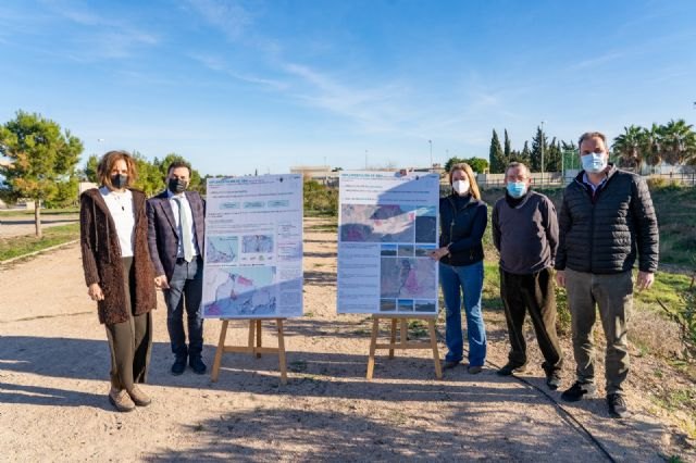 Fomento invierte 350.000 euros en un sistema de drenaje sostenible en la población cartagenera de Los Belones