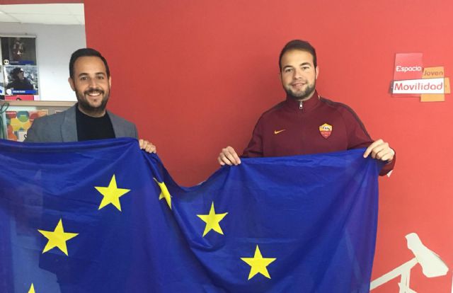 Un joven cartagenero emprende un Proyecto de Voluntariado Internacional de un año en Suecia