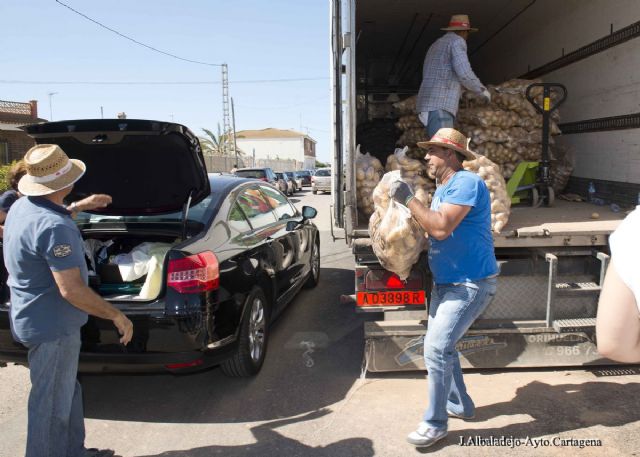Los vecinos de La Puebla ensalzaron las bondades de la Patata del Campo de Cartagena